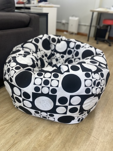 Idiya bean bag black&white